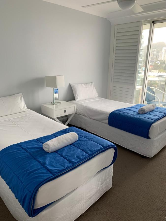 Pacific Regis Beachfront Holiday Apartments Голд-Кост Экстерьер фото