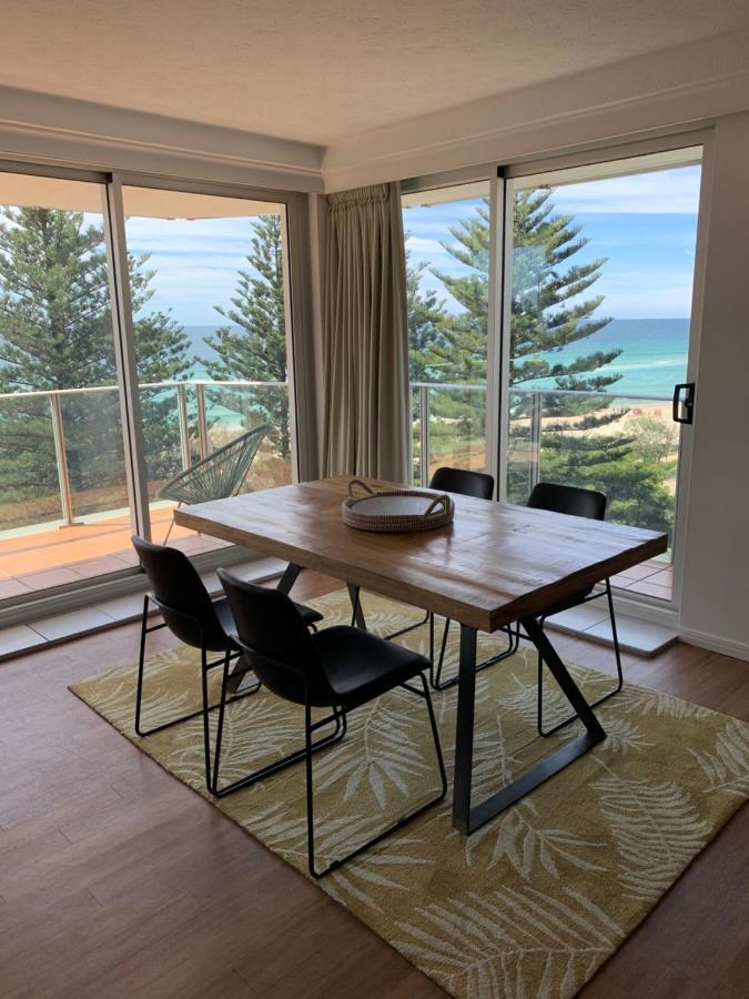 Pacific Regis Beachfront Holiday Apartments Голд-Кост Экстерьер фото